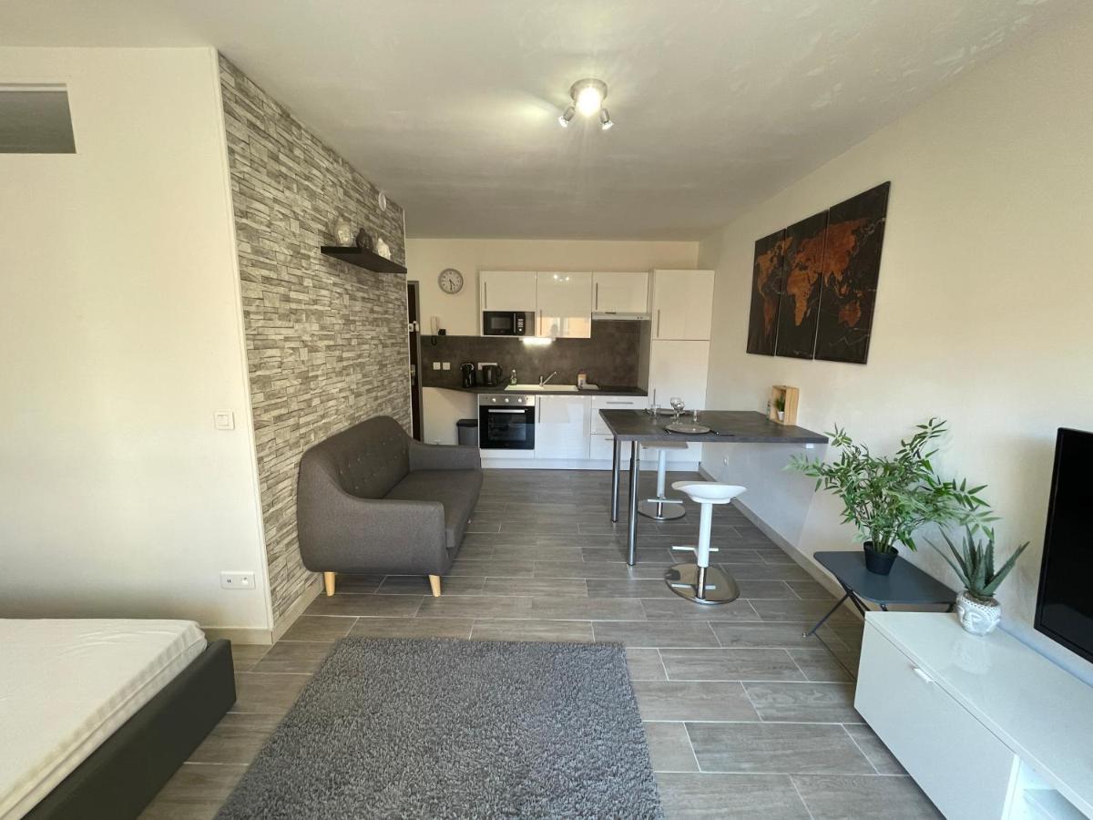 Centre De Beausoleil, Climatise, Wifi, Terrasse. Appartement Buitenkant foto